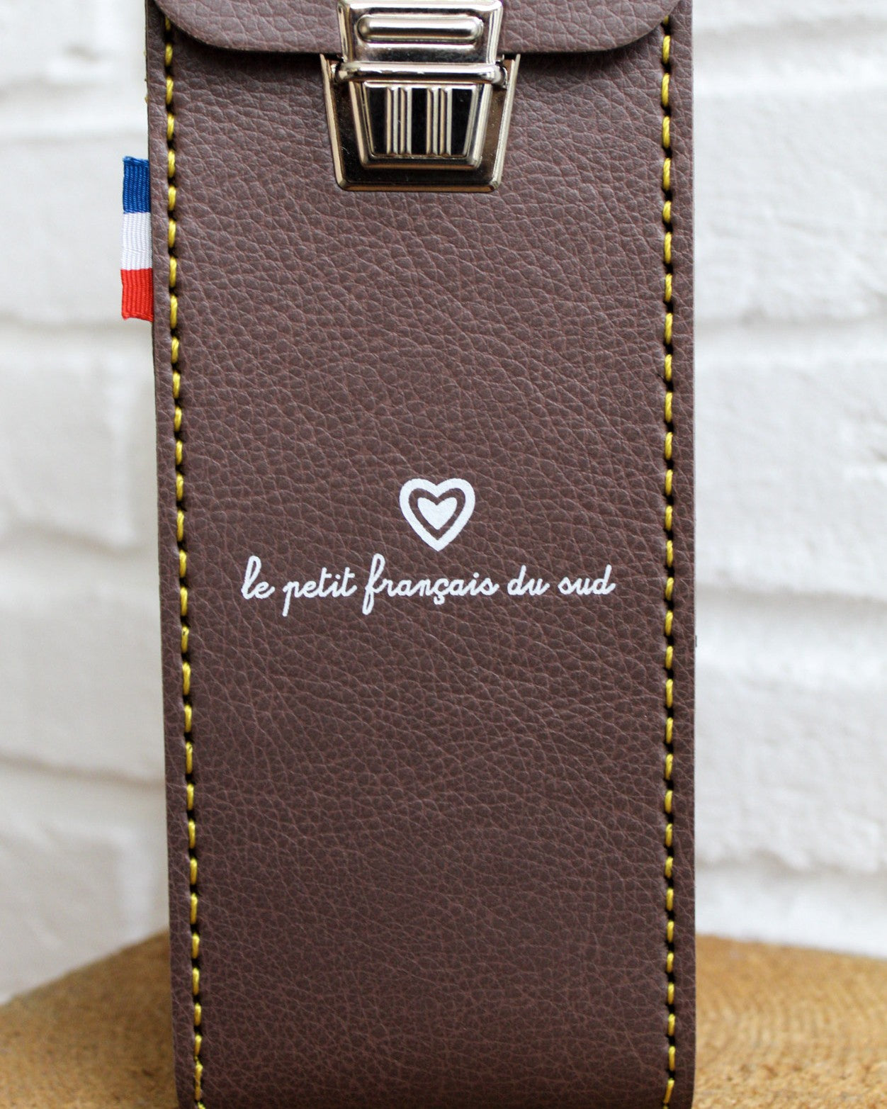 Étui de boules rigide marron