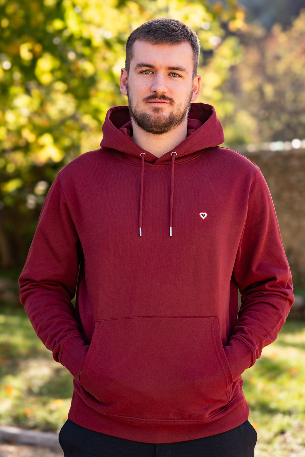 Sweat à capuche bordeaux