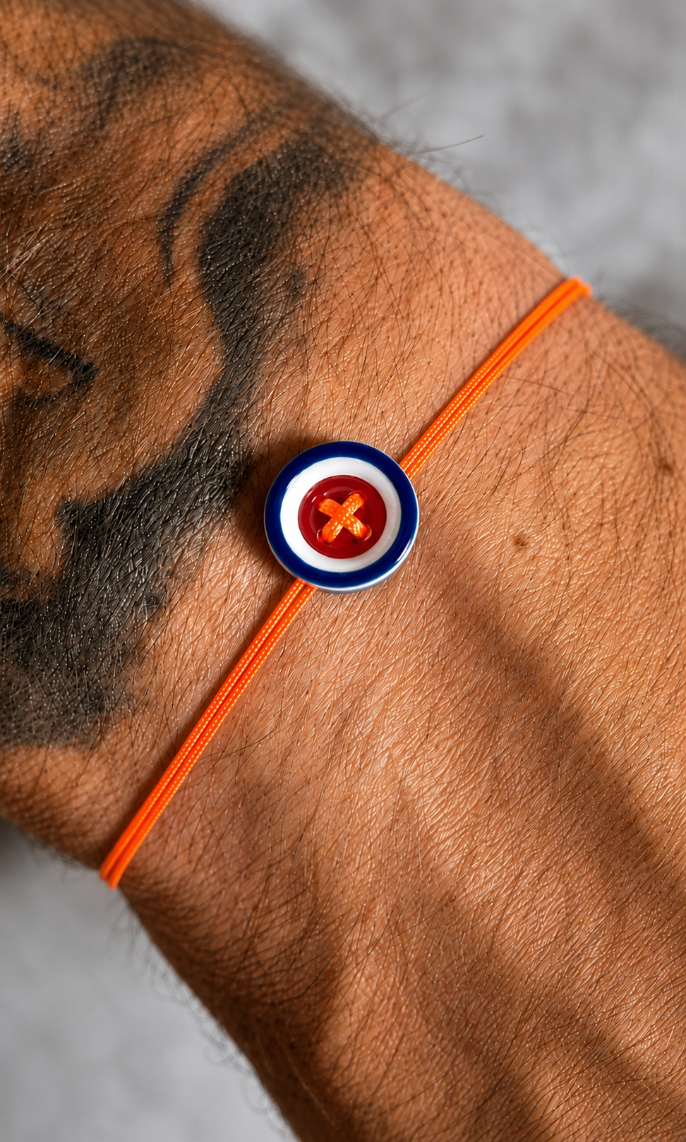 Bracelet bouton orange fluo