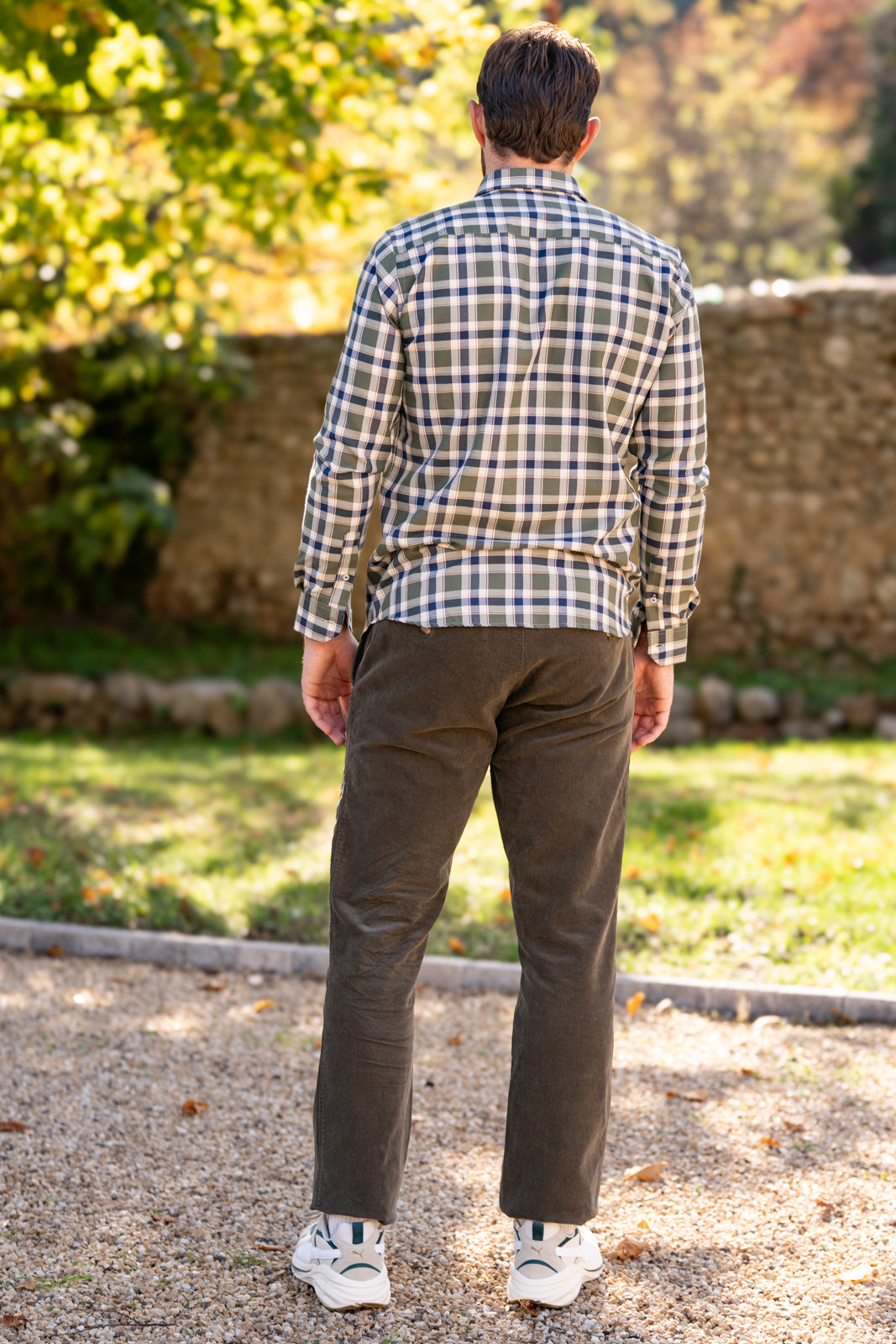 Pantalon velours côtelé kaki